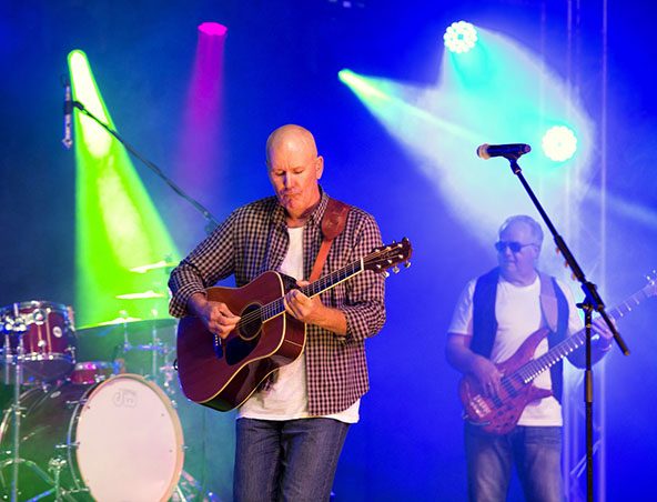 Eagles Tribute Band, live in Brisbane, photo 2