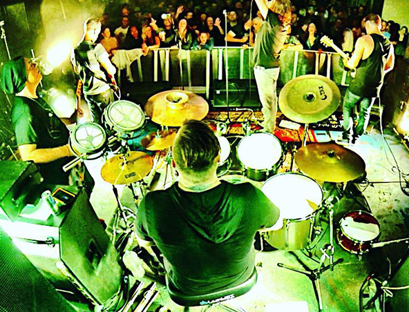 Outshined, tribute band in Brisbane