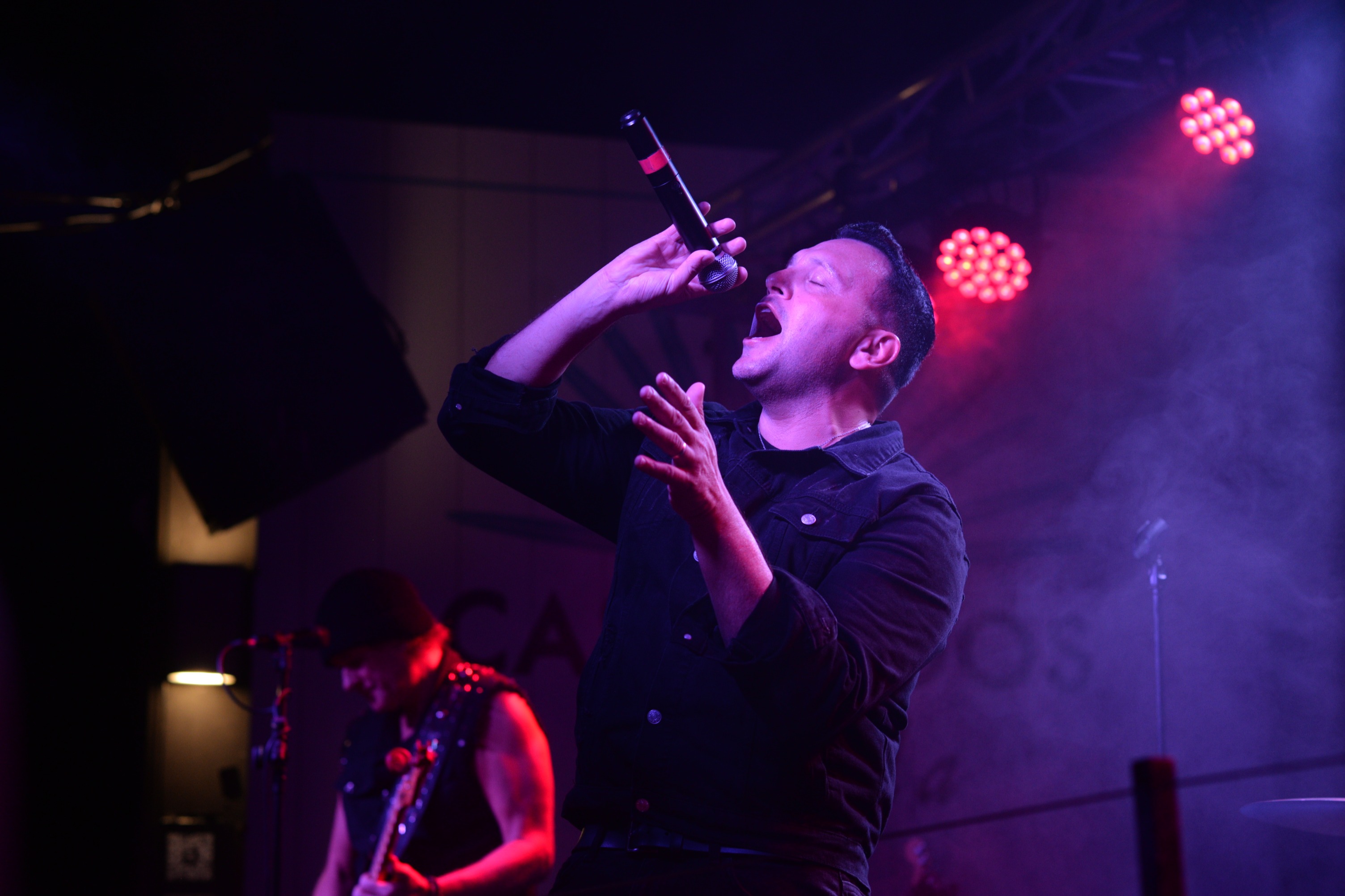 BELIEVE - U2 TRIBUTE, tribute show in Brisbane, photo 3