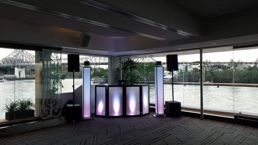 FeelGood DJ's, wedding band in Brisbane, photo 3