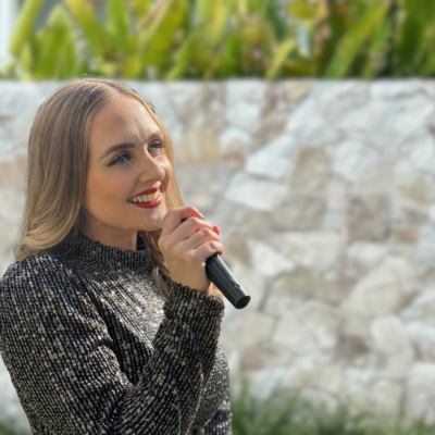 Allie, wedding singer in Brisbane, photo 2