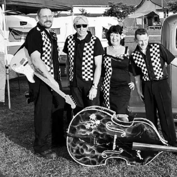 Kenny and the Retro Rockers, rockabilly band in Bundaberg, photo 3