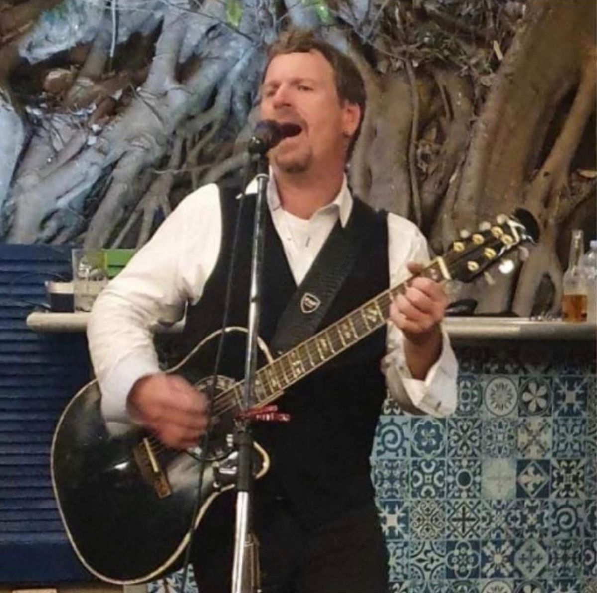 Tyson Wagner, singer in Bushland Beach