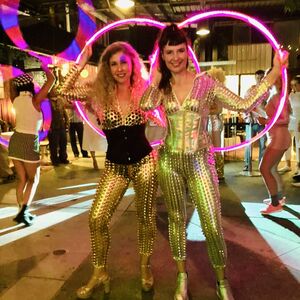 Glitterati Riot, cover band in Byron Bay, photo 2