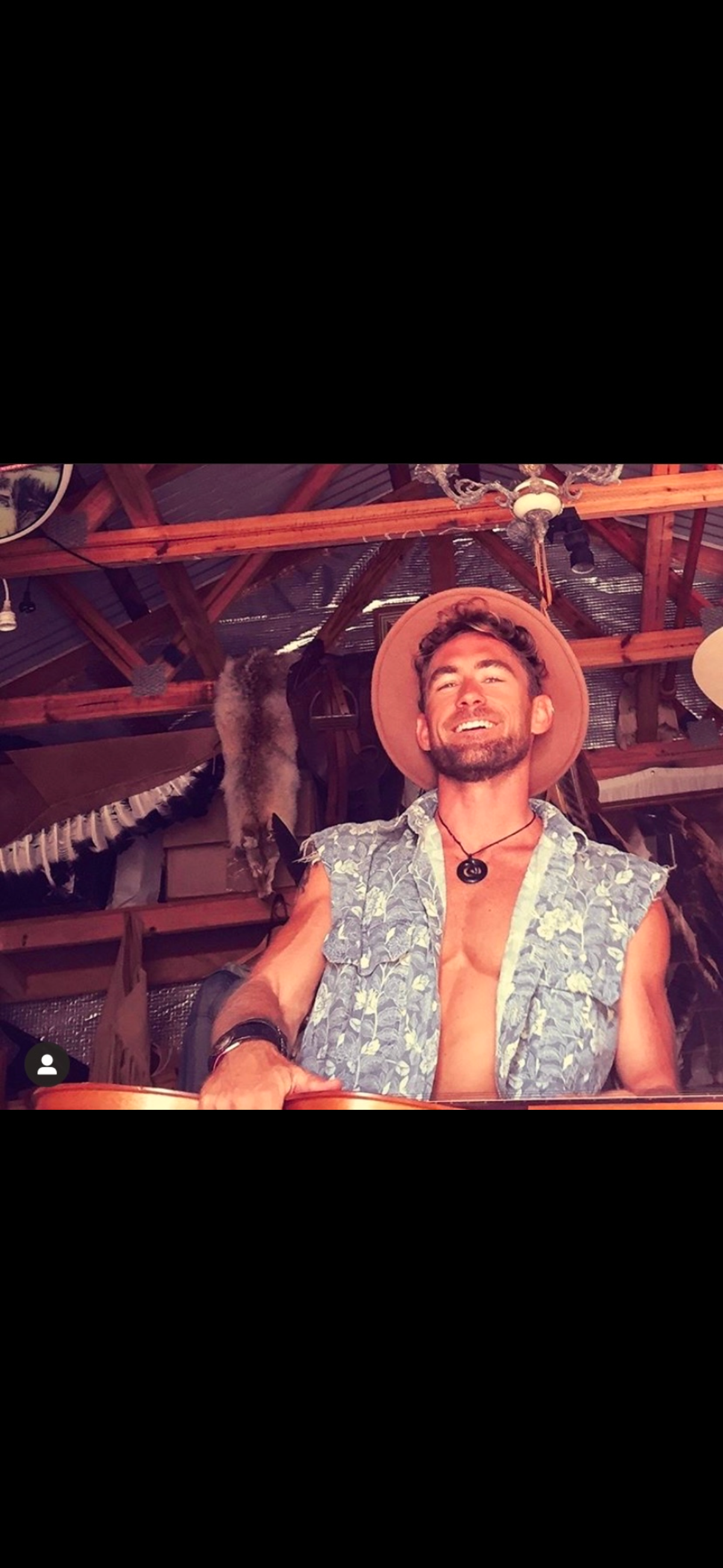 MICKA SCENE, cover band in Byron Bay