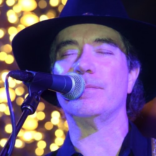 Gerry Joe Weise, jazz guitarist in Byron Bay, photo 3