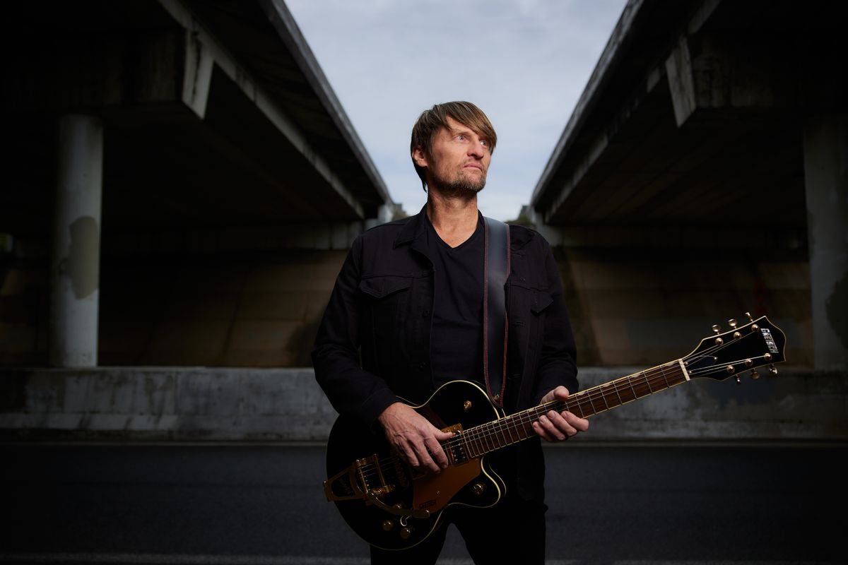 Eddie Skiba, singer-songwriter in Cairns