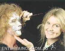 Rachel Bradley, face painting in Cairns
