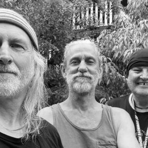 Medicineman, blues band in Cairns North, photo 2