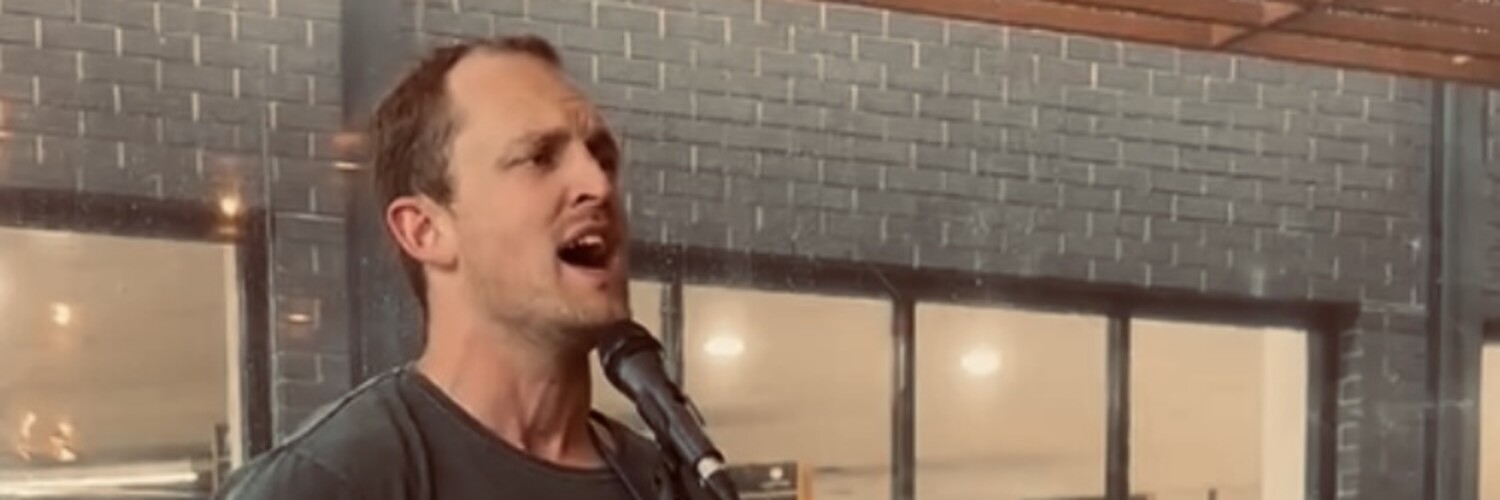 Jake Maloney, singer in Canberra, photo 3