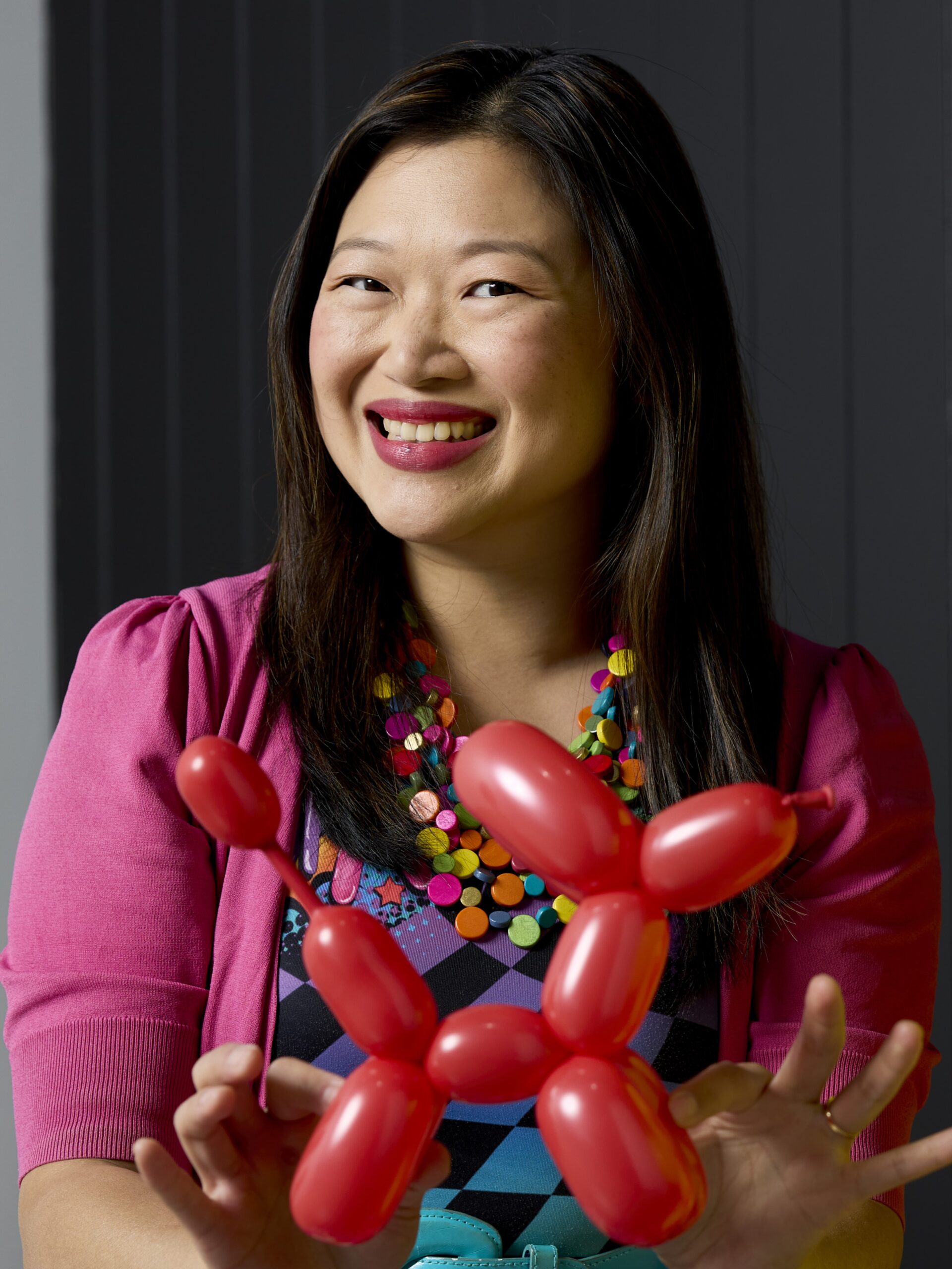 Giggly Wiggly Balloons, balloon twister in Canberra
