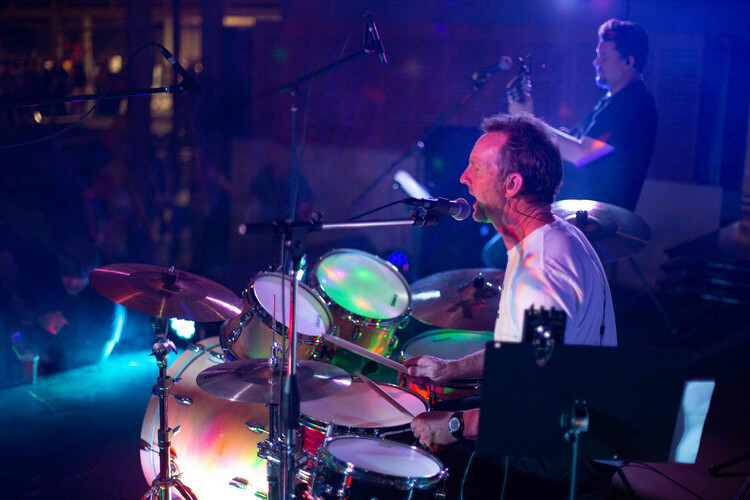 Lost Corz, cover band in Canberra, photo 3