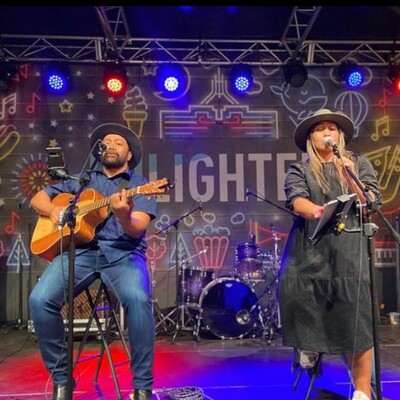 IceTeaMusic, musical duo in Canberra, photo 2