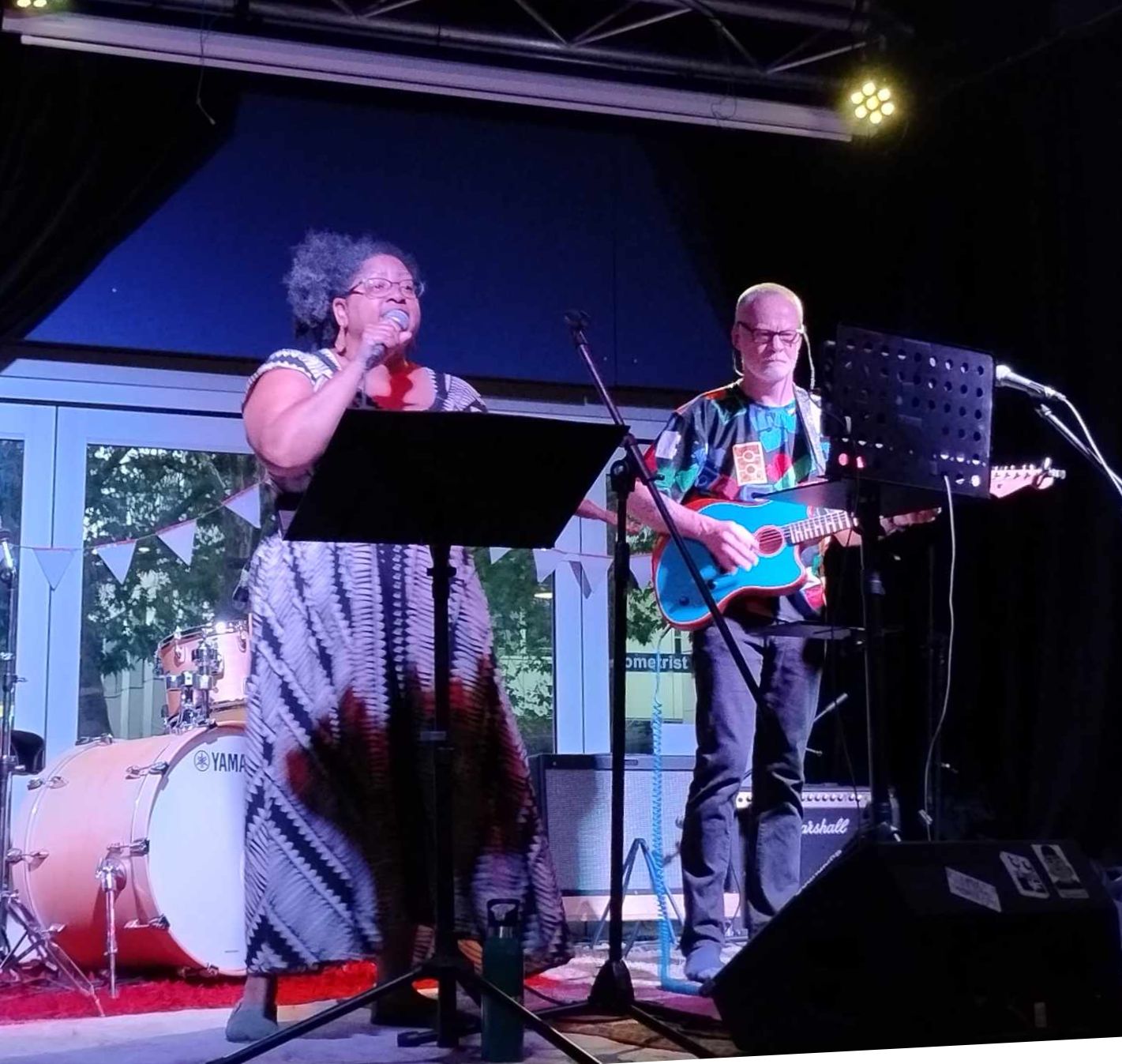 Rewind & Play, musical duo in Canberra