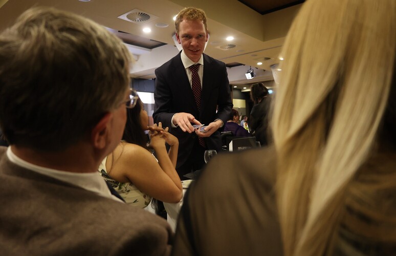 Conor Leisky Magic, magician in Canberra, photo 2
