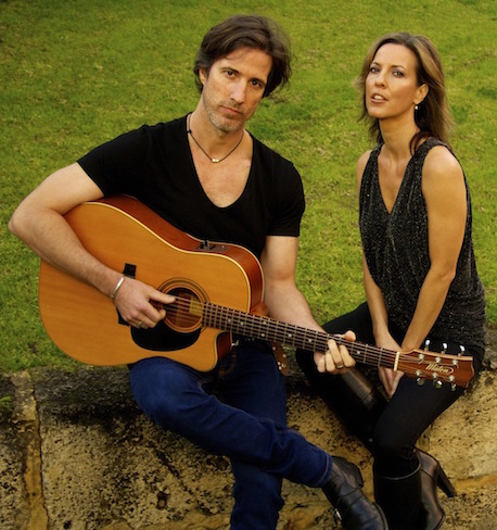 CHILL DIVINE, acoustic guitar and singer duo in Perth