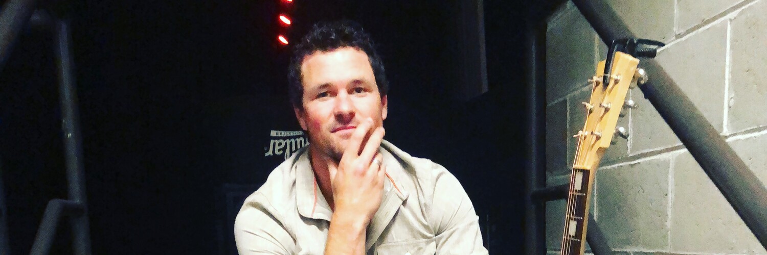 Michael John Horneman, singer in Cooma, photo 3