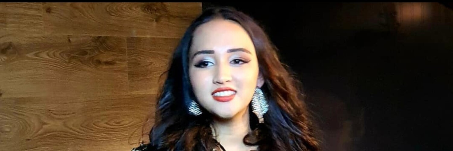 Laura Alessandra Currie, singer in Copacabana, photo 2