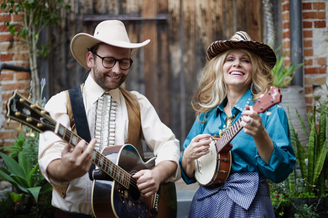 COUNTRY LEGENDS DUO, country band in Perth