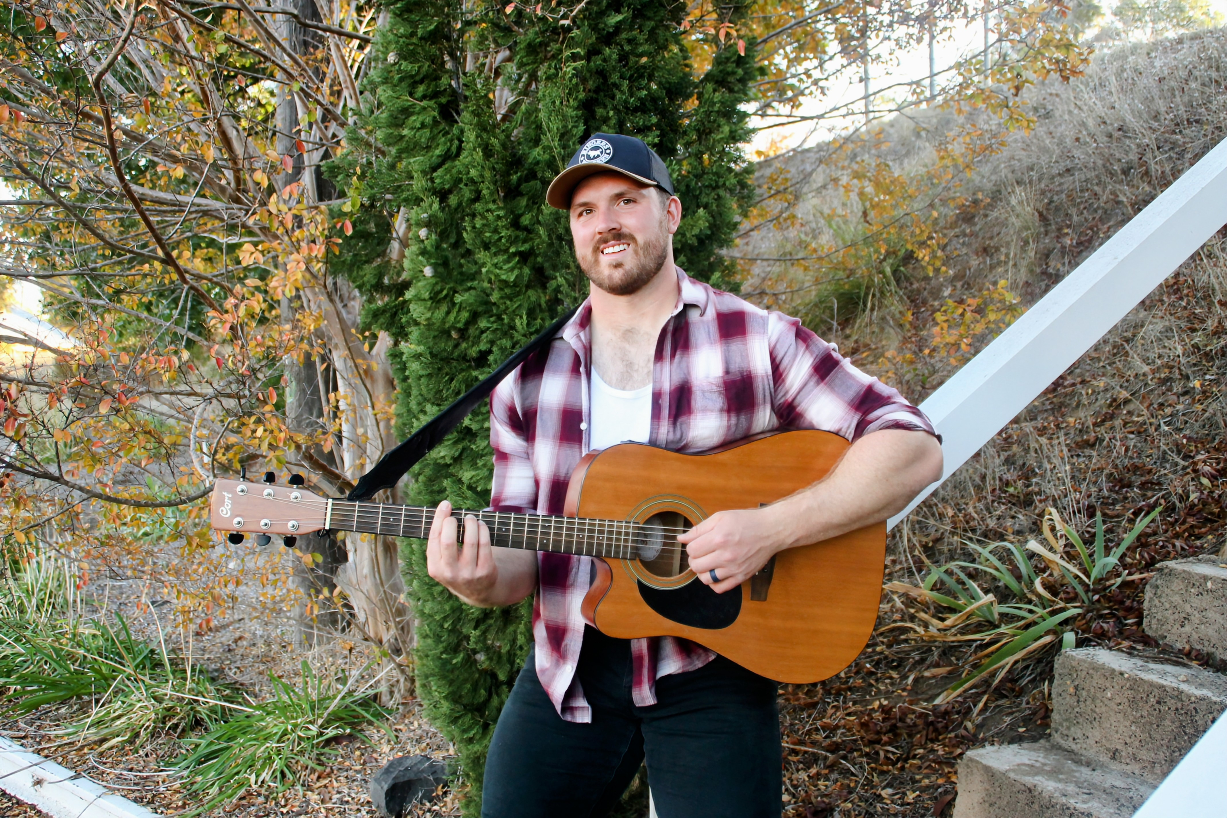 Dom Lenarduzzi, singer in Cowra