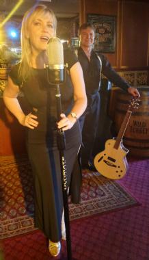 Cheek to Cheek Acoustic Duo, acoustic guitar and singer duo in Darwin, photo 2