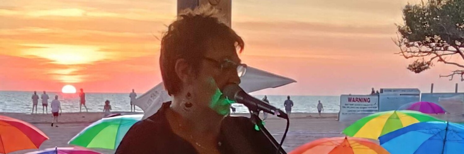 Lilla, singer in Darwin, photo 3