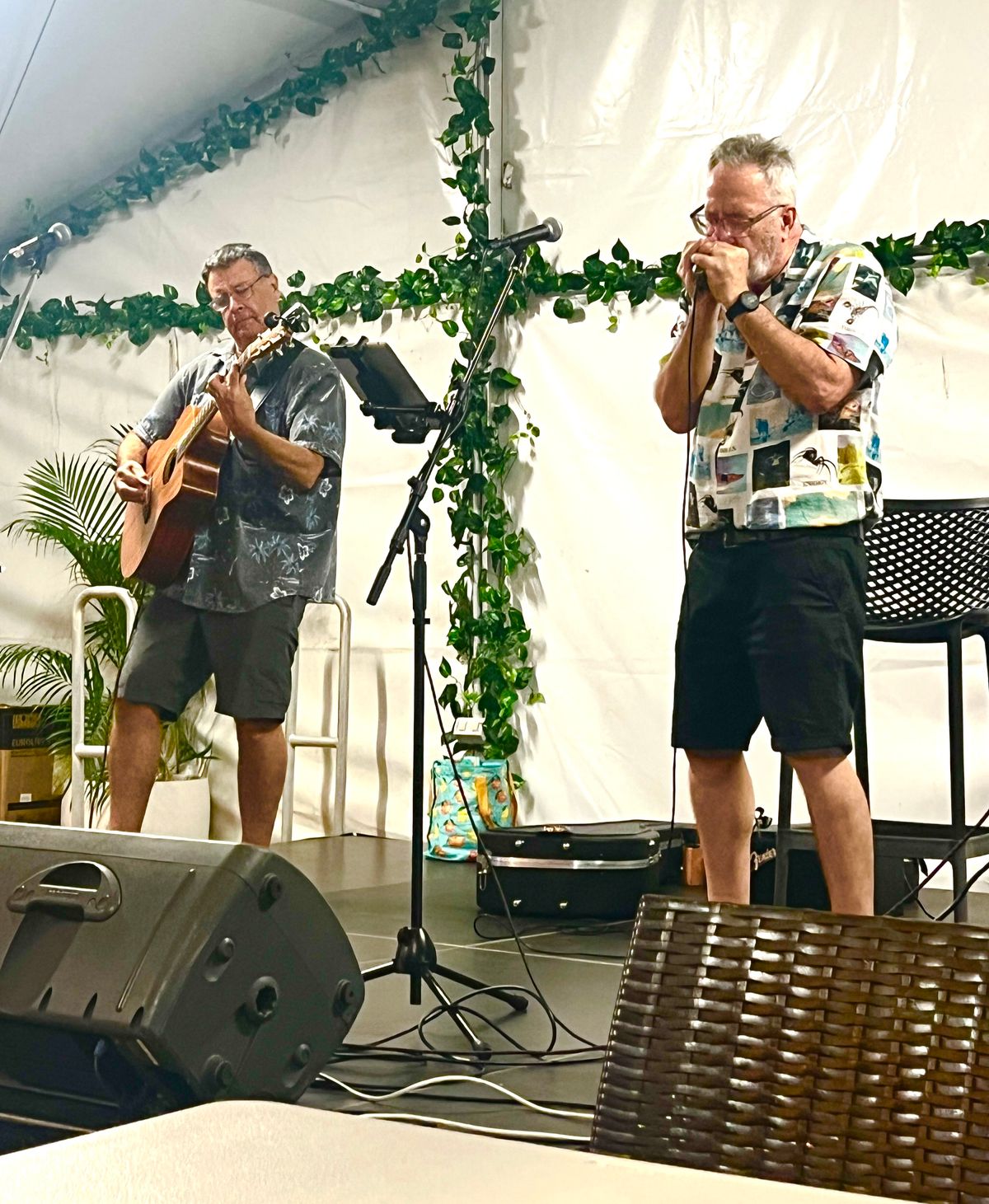 Blooze Bus, musical duo in Darwin