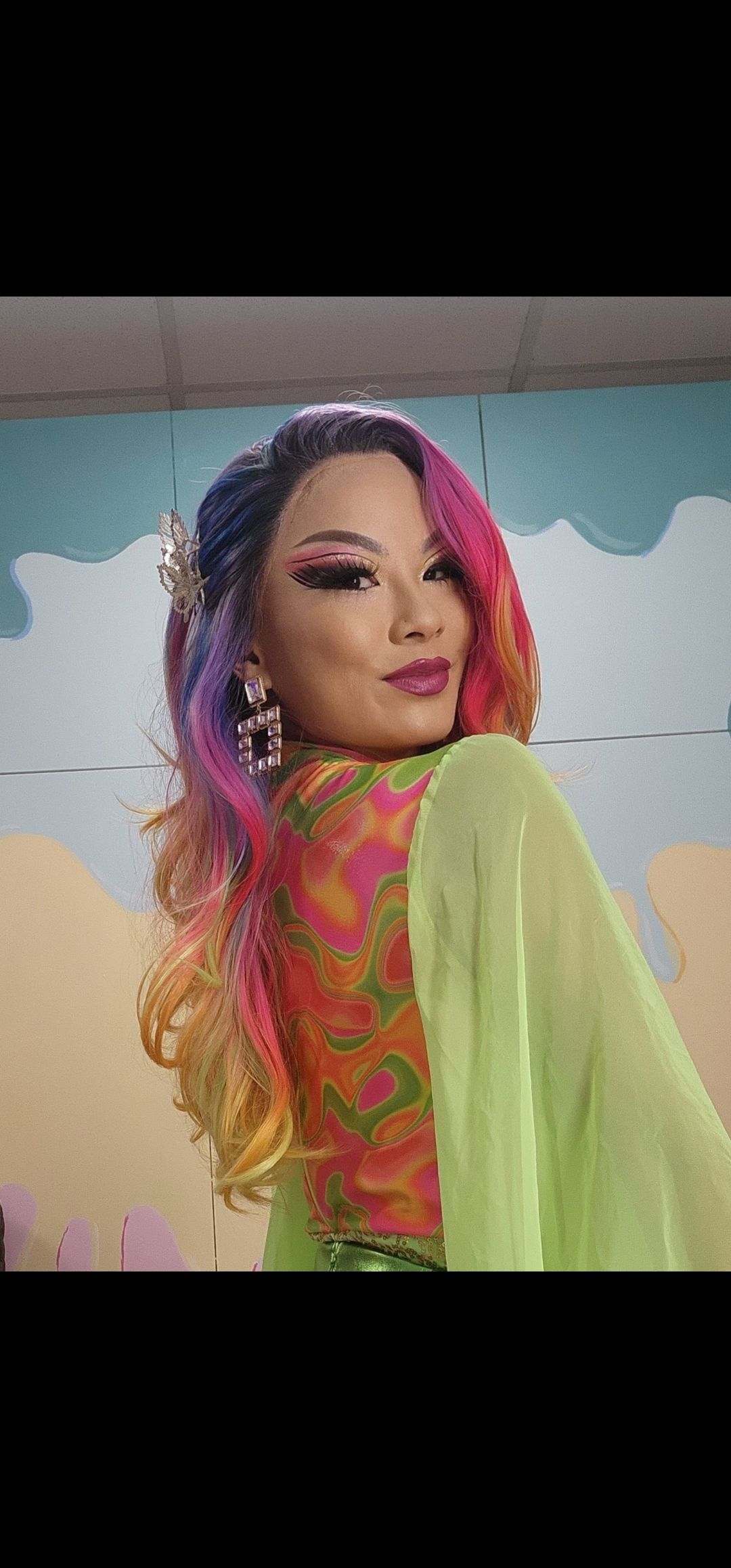 Prawn Cracker Spice, drag in Darwin