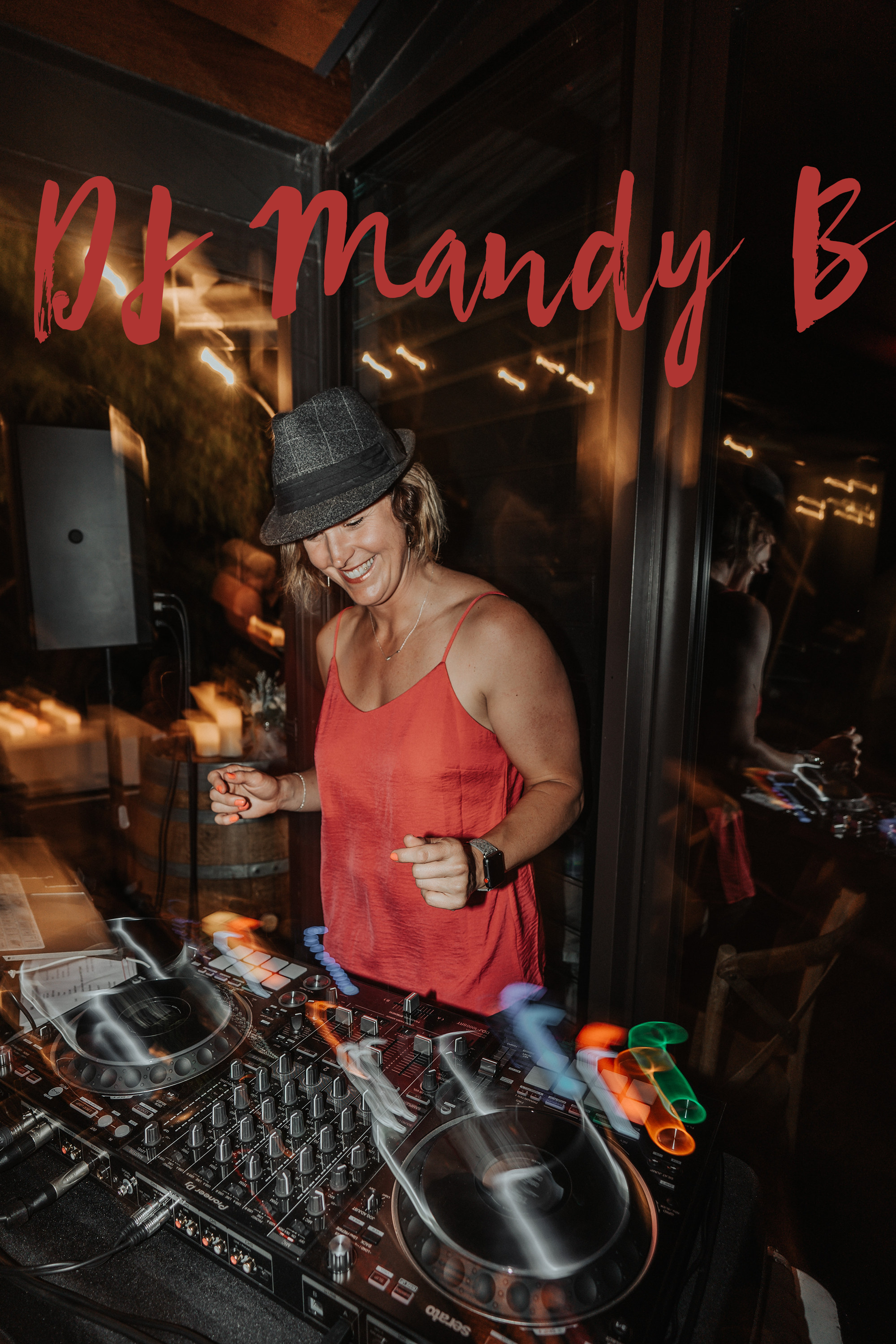 DJ Mandy B, live in Sandover