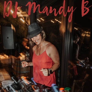 DJ Mandy B, live in Sandover, photo 2