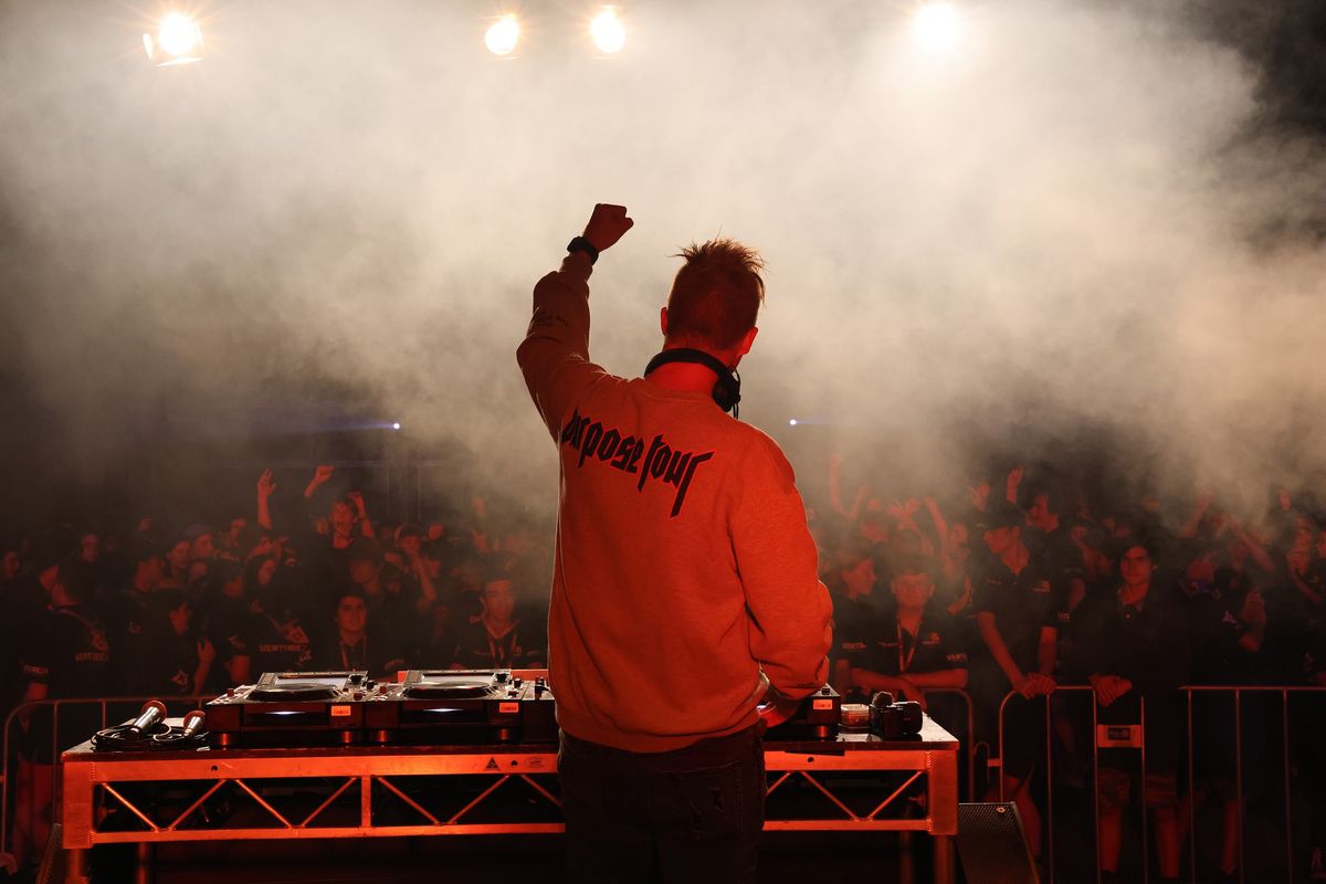 Nath Jennings, dj