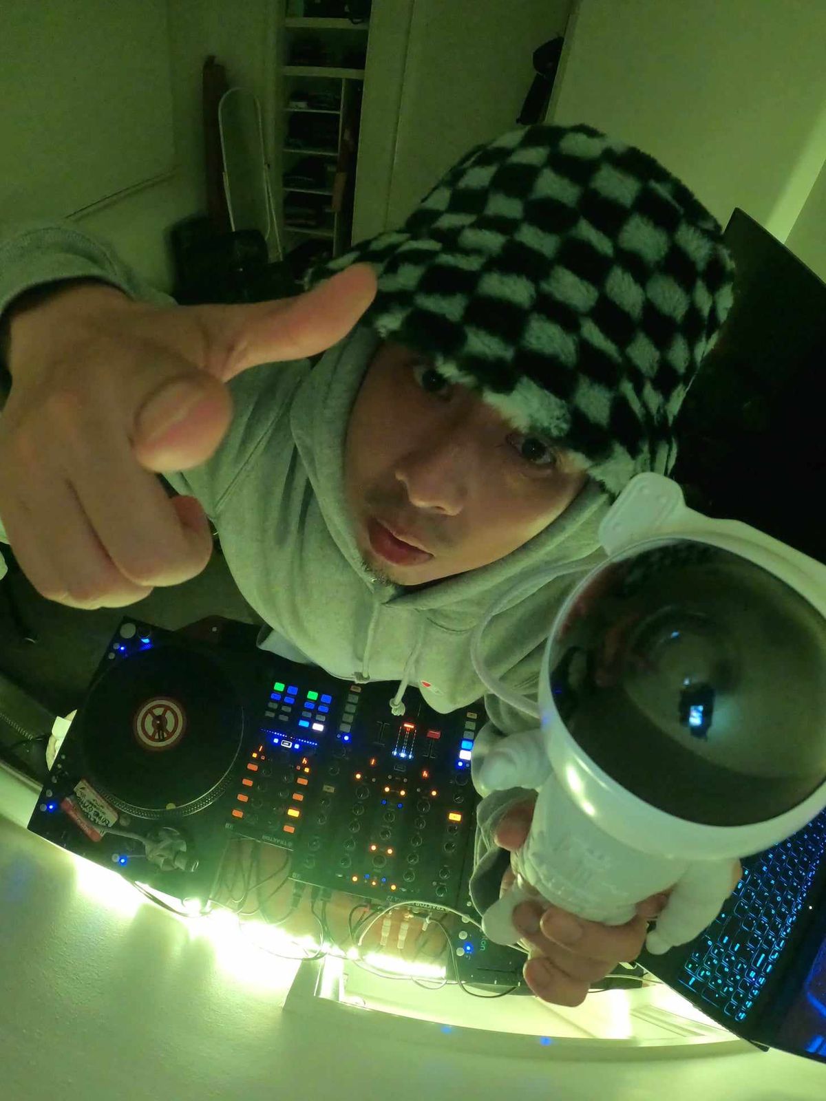 TenTenTen, dj