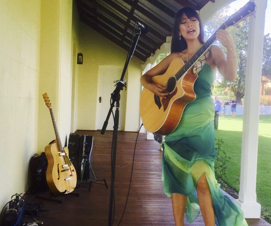 DOVE, singer in Perth, photo 3