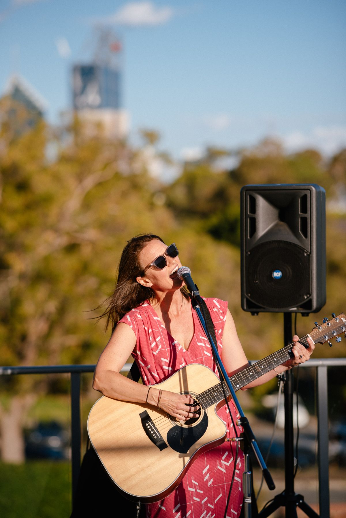 Melanie Timms, singer in Dunsborough
