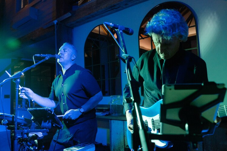 The TJ Show, musical duo in Echuca, photo 2