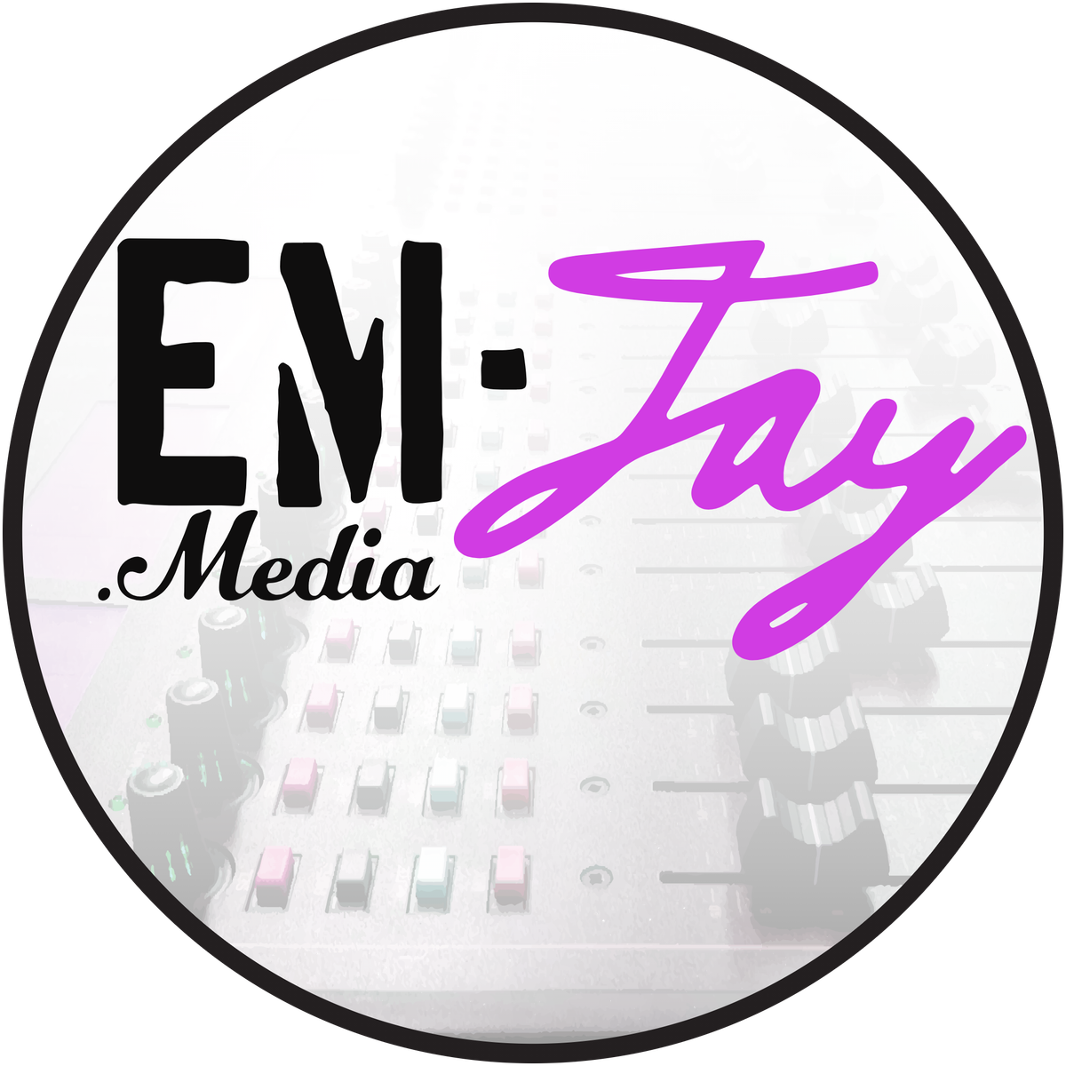 Em-Jay Dwyer, event services