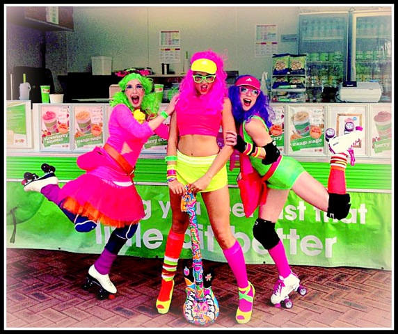 Fluro Trash, roller skating in Perth, photo 3