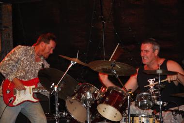 Surfusion, band in Geelong, photo 3