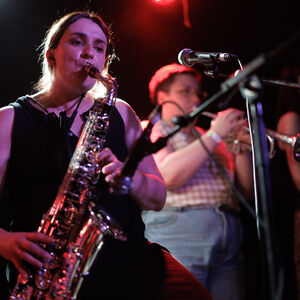 Stage Door, cover band in Geelong, photo 2