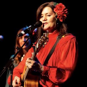 Marcia Howard, singer in Geelong, photo 2