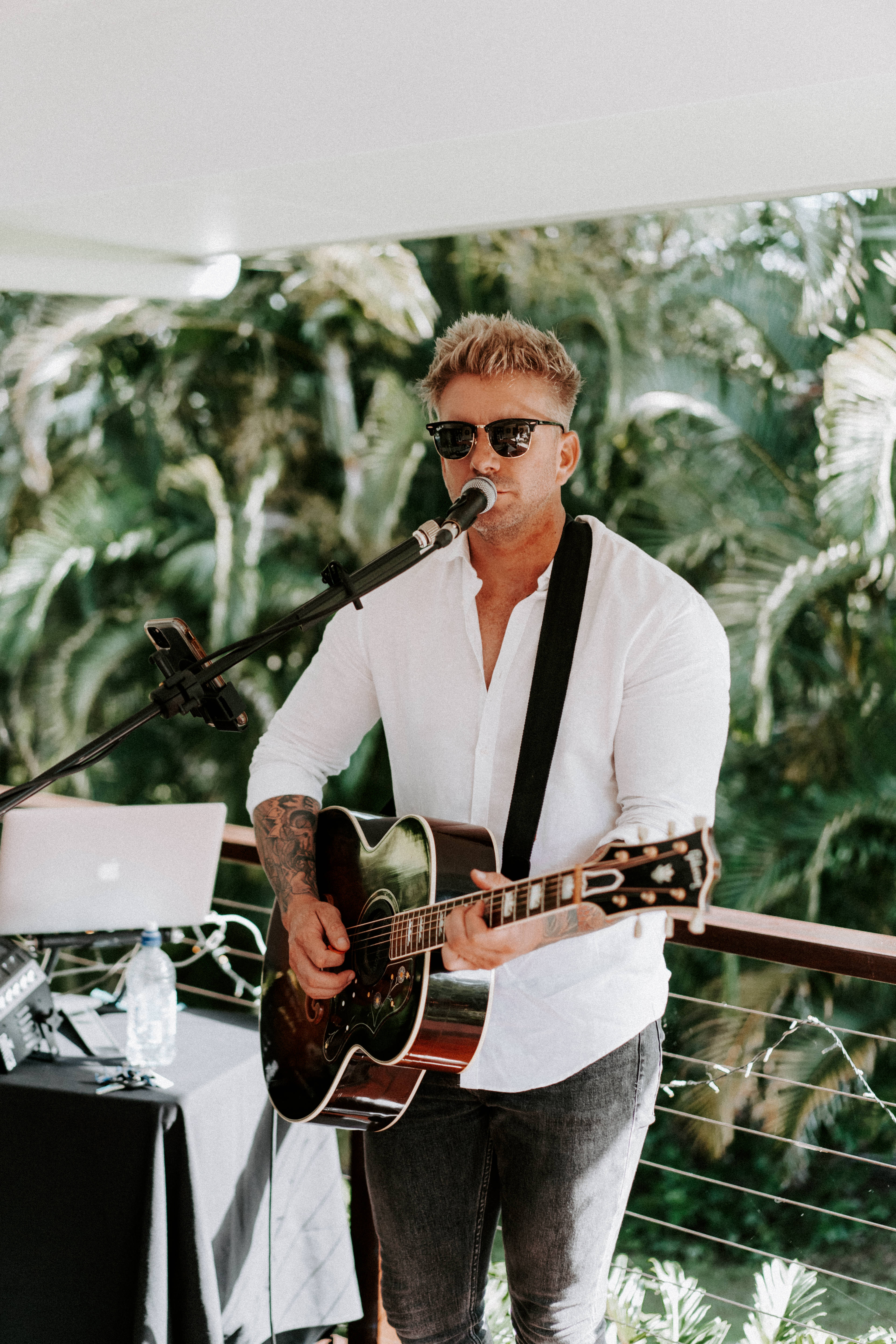 Chris AKA Hutch, country singer in Gold Coast