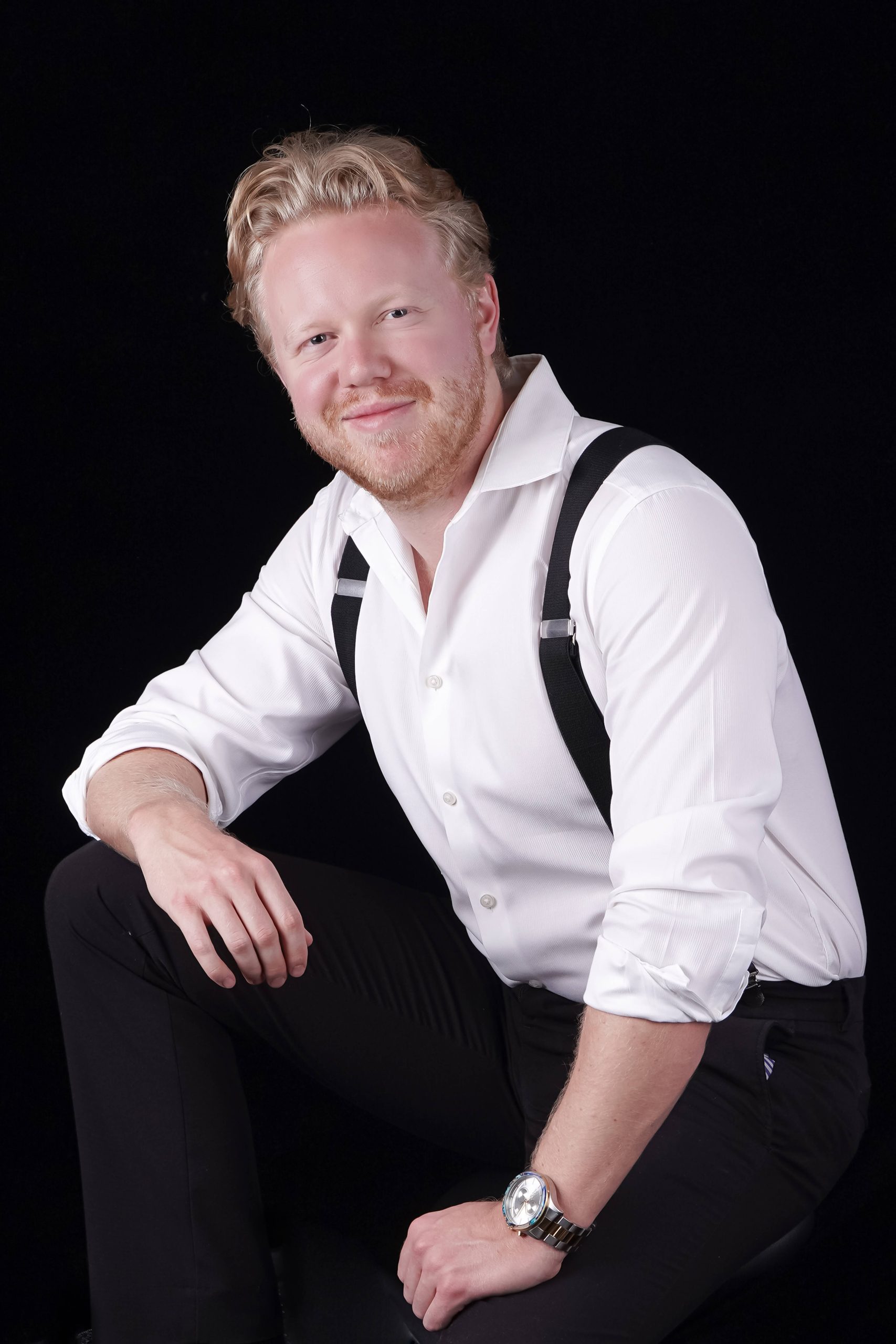Crawford Lyons, guitarist in Gold Coast