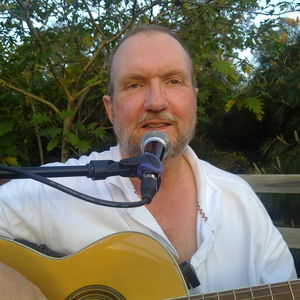 James Taylor/Simon and Garfunkel Tribute Show, live in Gold Coast, photo 2