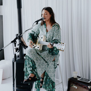 Lucy Crane, singer-songwriter in Gold Coast, photo 2