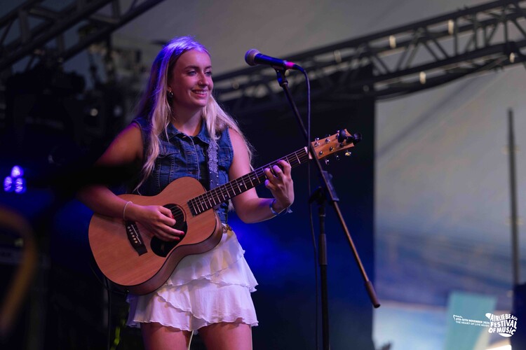 Phoebe Over, musical soloist in Gold Coast, photo 3