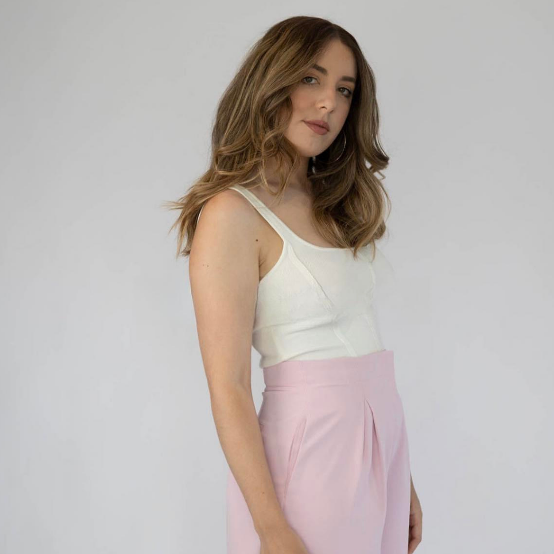 Scarlet, singer-songwriter in Gold Coast