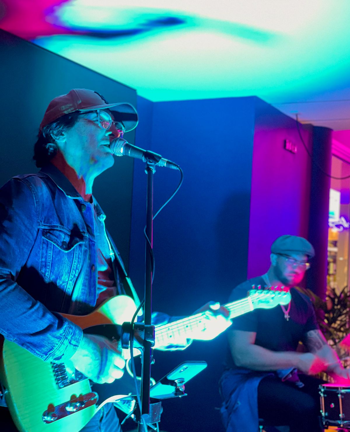 Chart Climbers, musical duo in Gold Coast