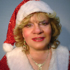 Bubble's Christmas Cracker, comedian in Gold Coast, photo 2