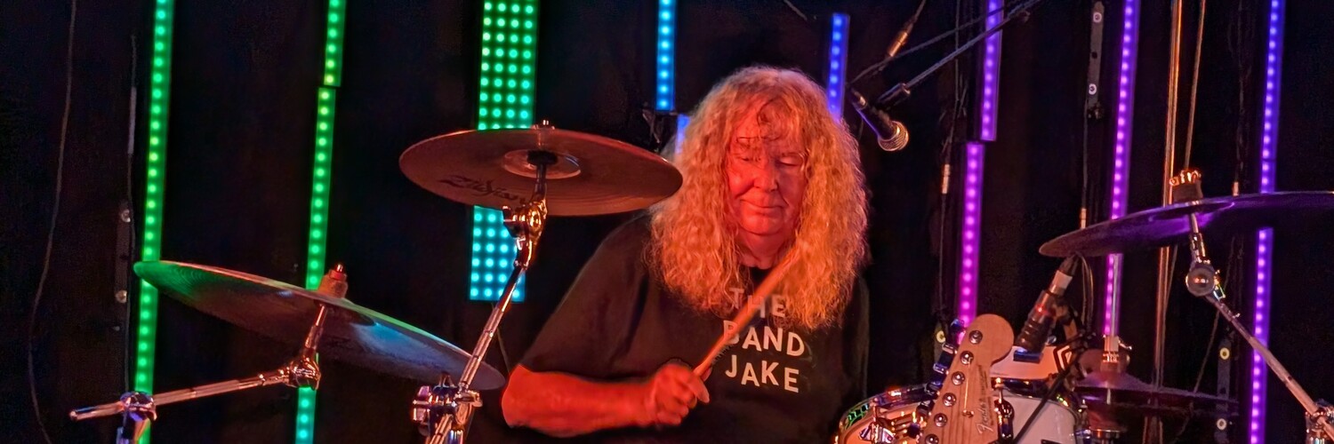 The Band JAKE, cover band in Gold Coast, photo 3