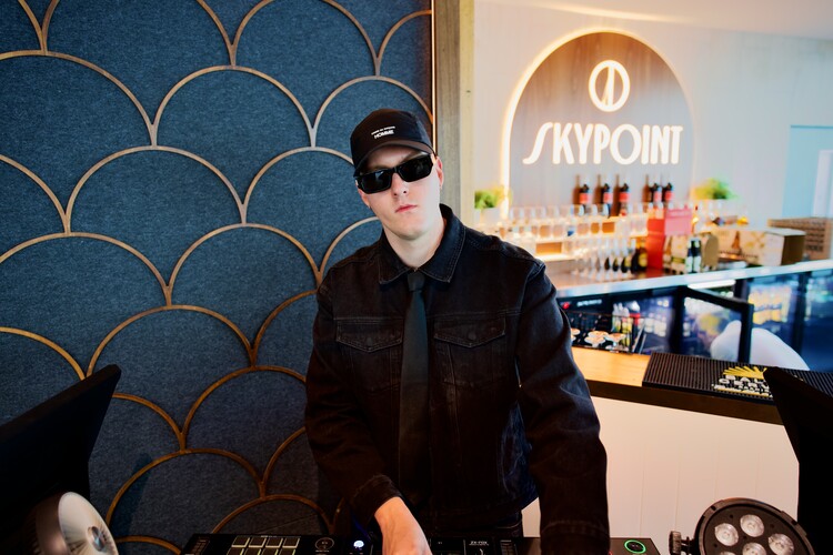 AM, dj in Gold Coast, photo 3